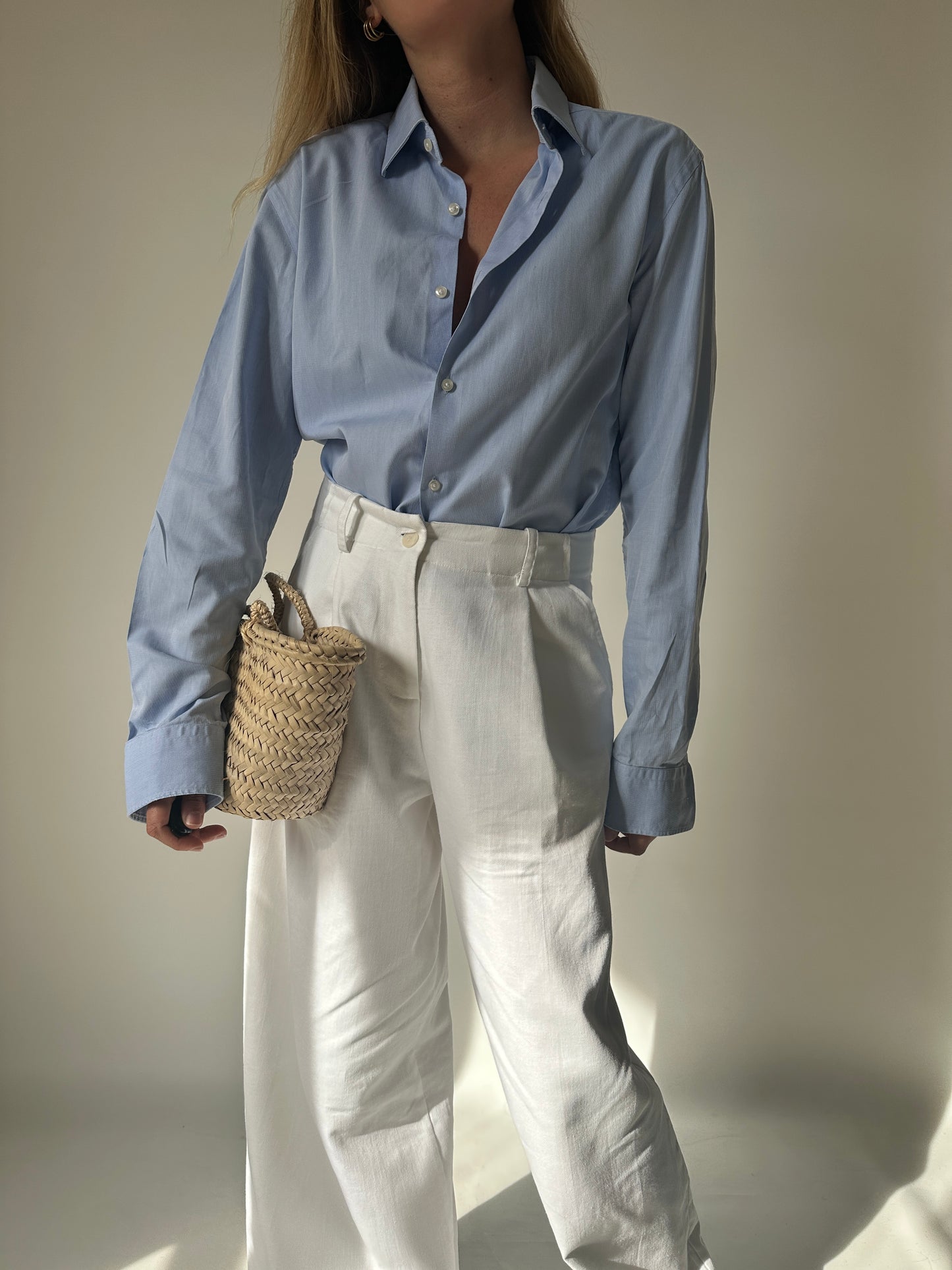 HUGO BOSS indispensabile camicia azzurra