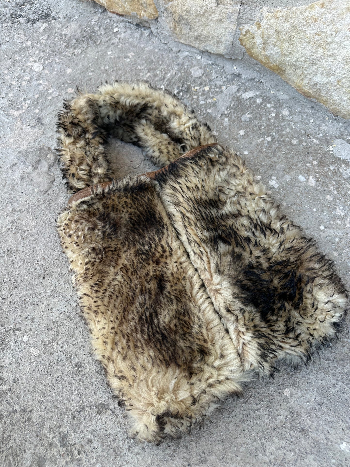 Tote bag leopardata in vero Shearling