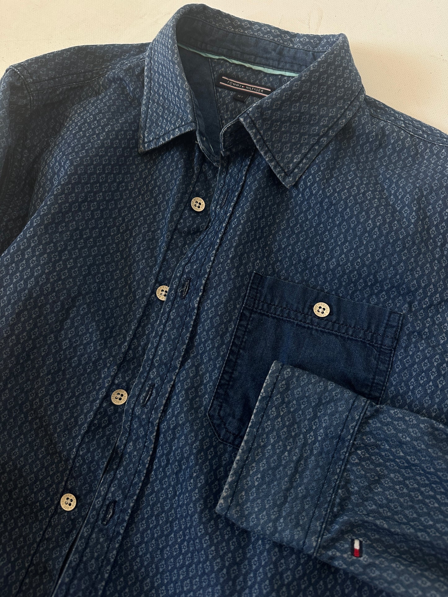 TOMMY HILFIGER denim petite shirt