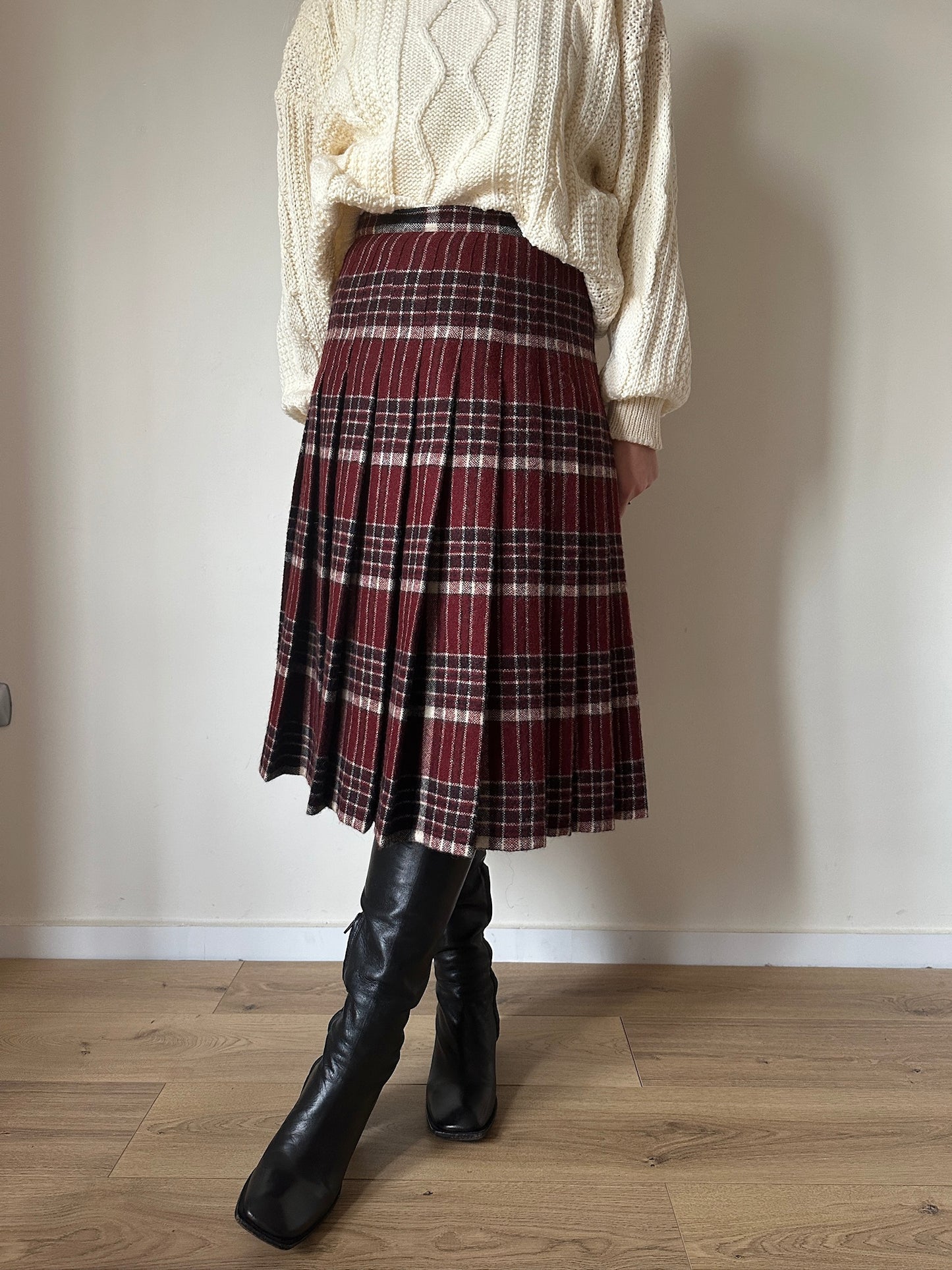 Plaid borgogna skirt