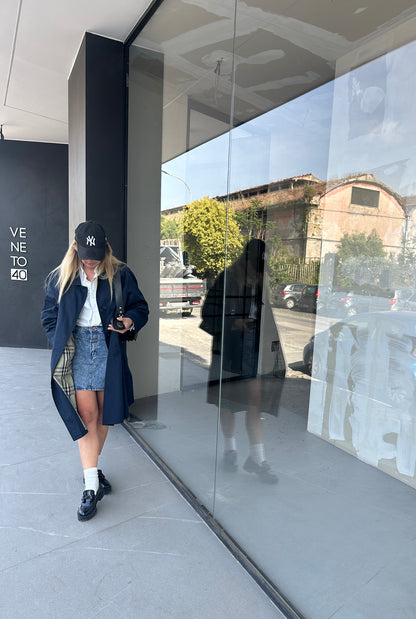 Spring navy trenchcoat