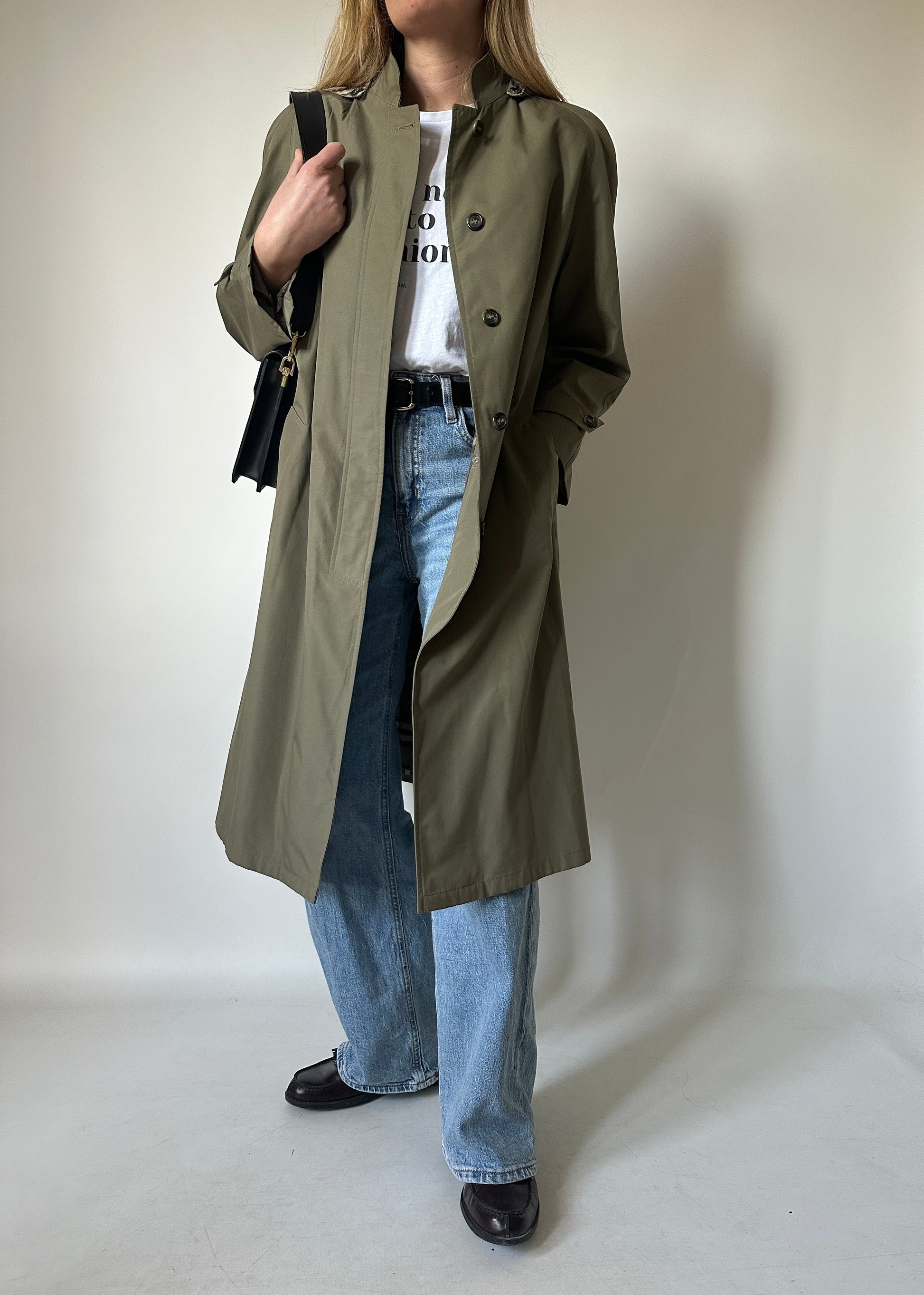 Trench verdone con gilet e cappuccio remobibili