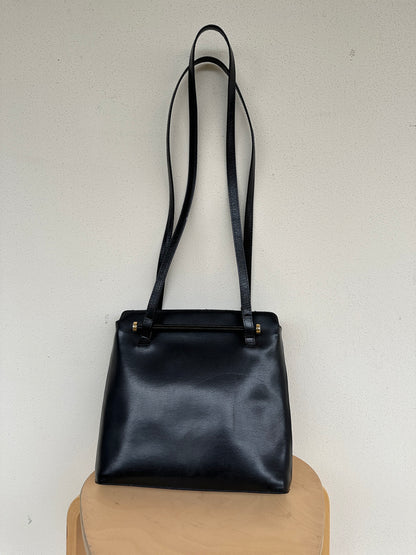 Cute tote leather bag