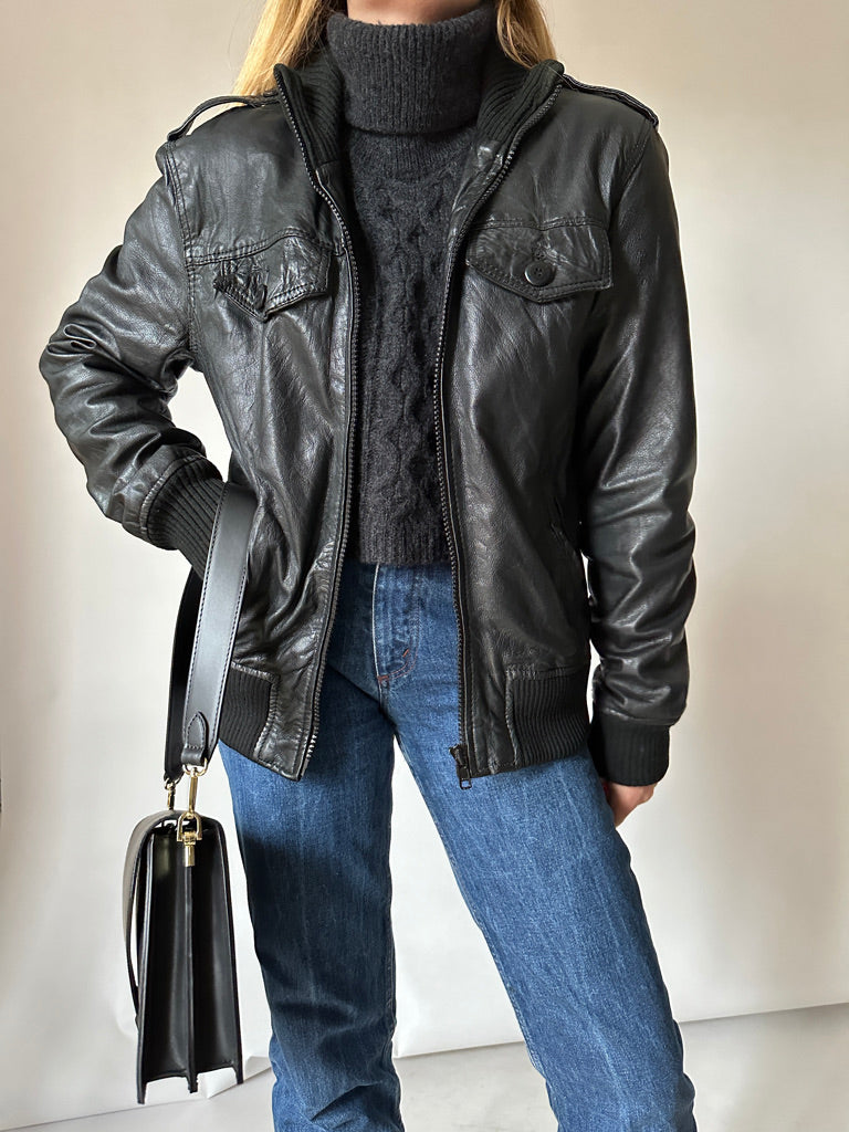 Slim leather bomber