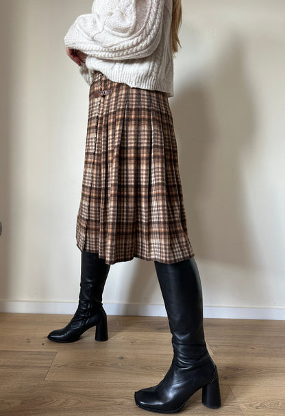 Tartan brown pleated skirt