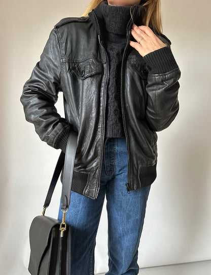 Slim leather bomber