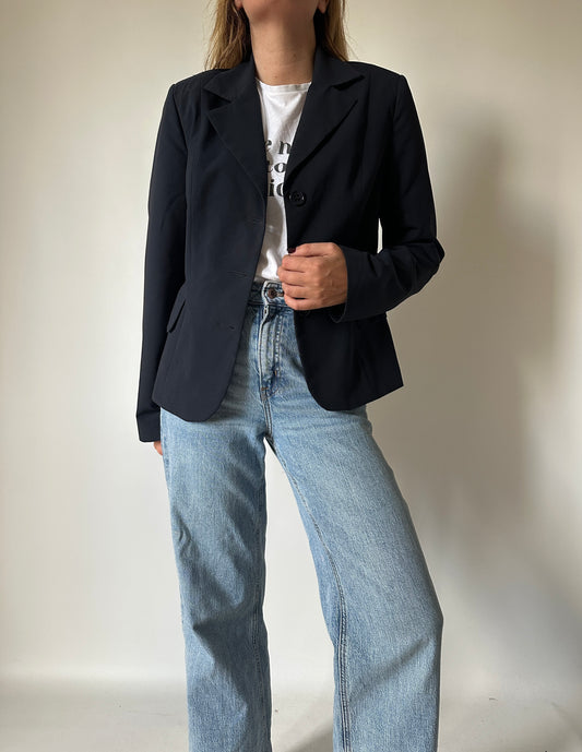 Minimal navy slim blazer