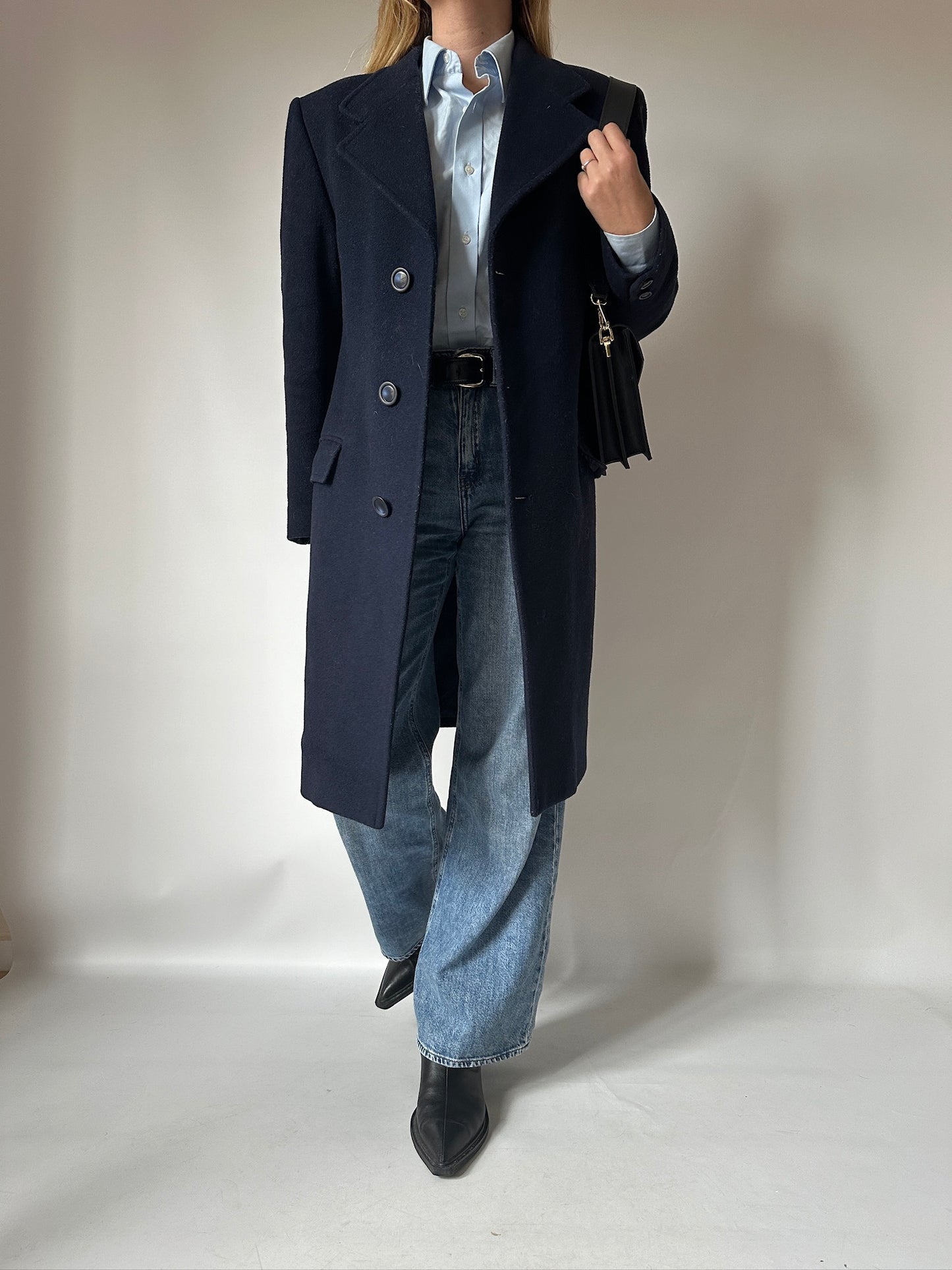 Essential tailored navy coat