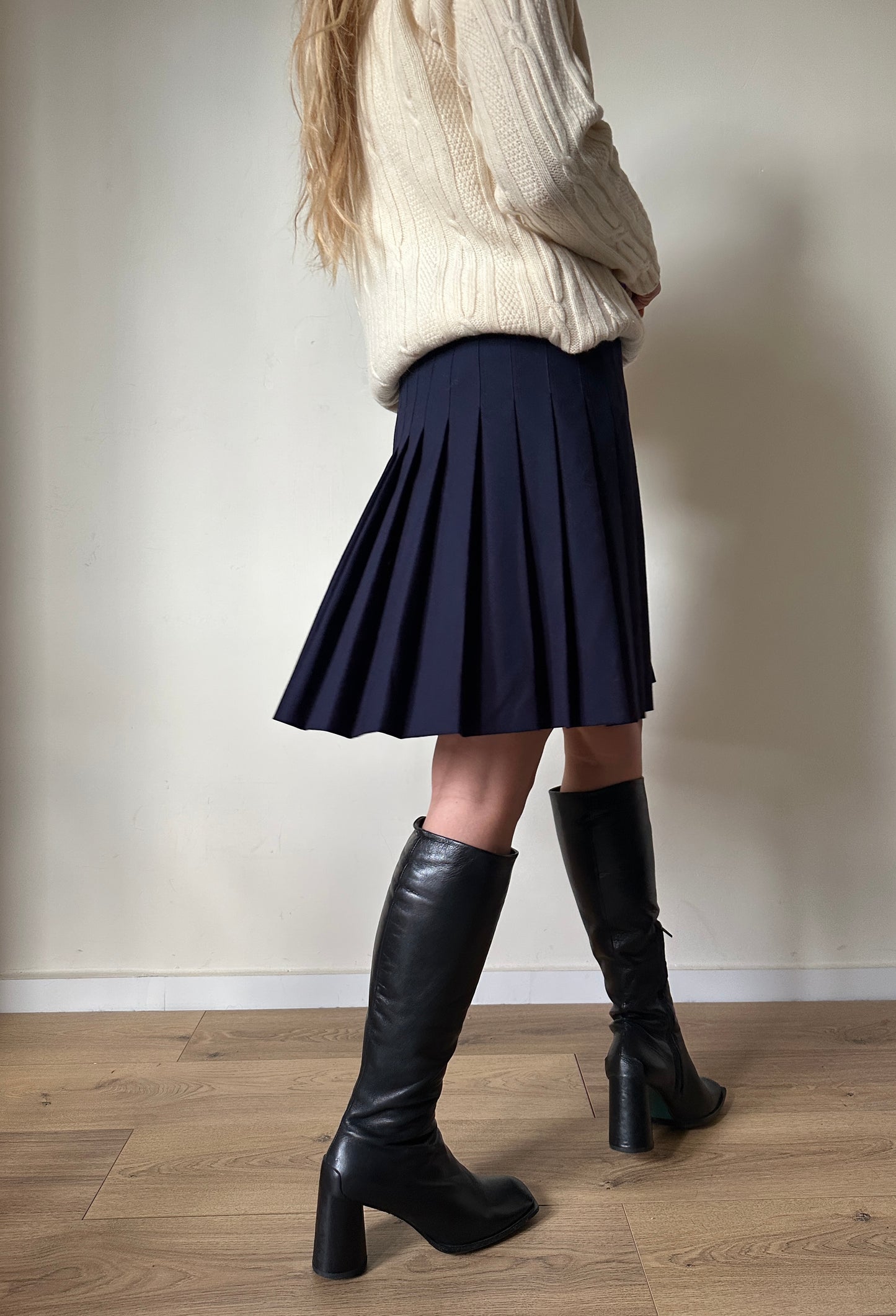 Mini pleated wool skirt