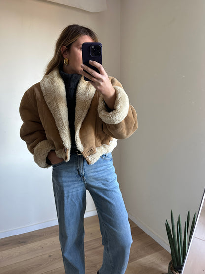 Perfect beige Shearling