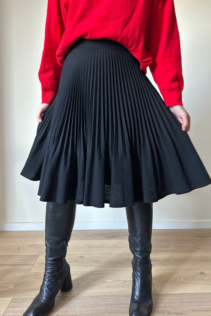 Pure wool plissè skirt