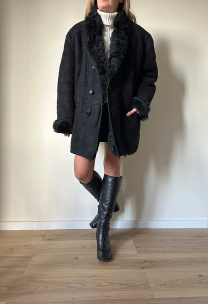 Oversize black Shearling