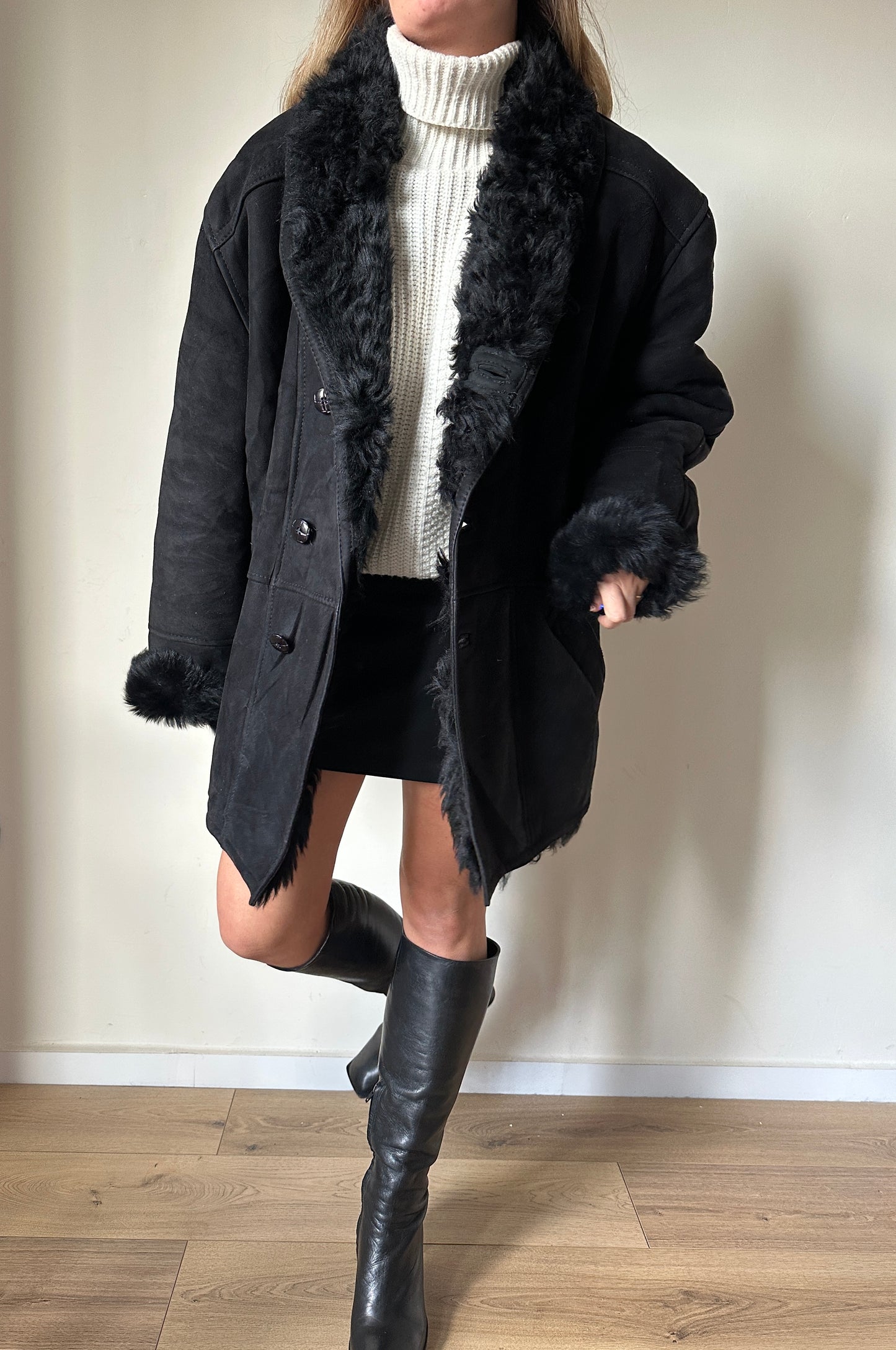 Oversize black Shearling