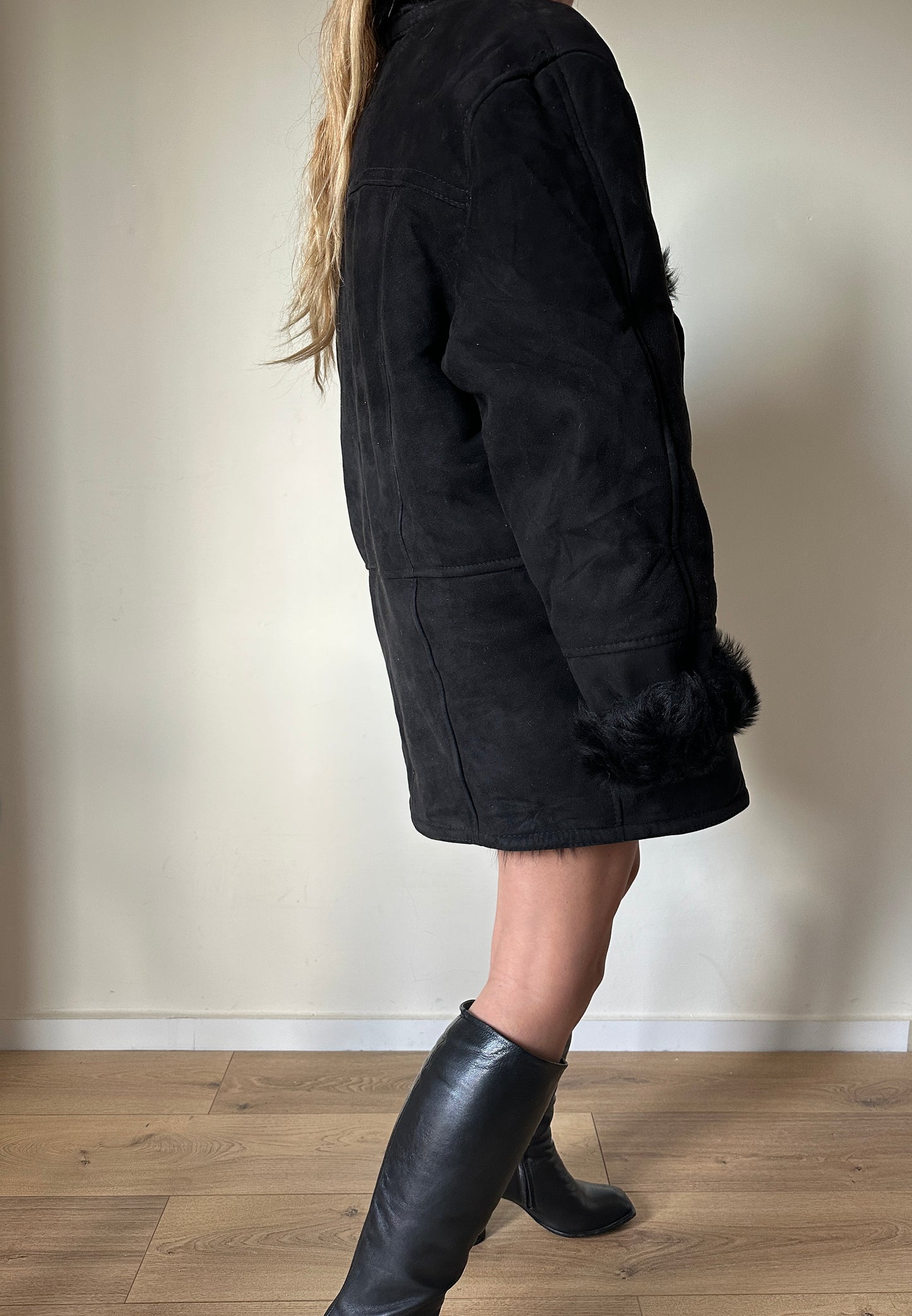 Oversize black Shearling