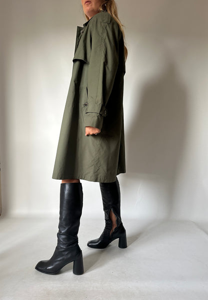 Trench verdone con interno in lana