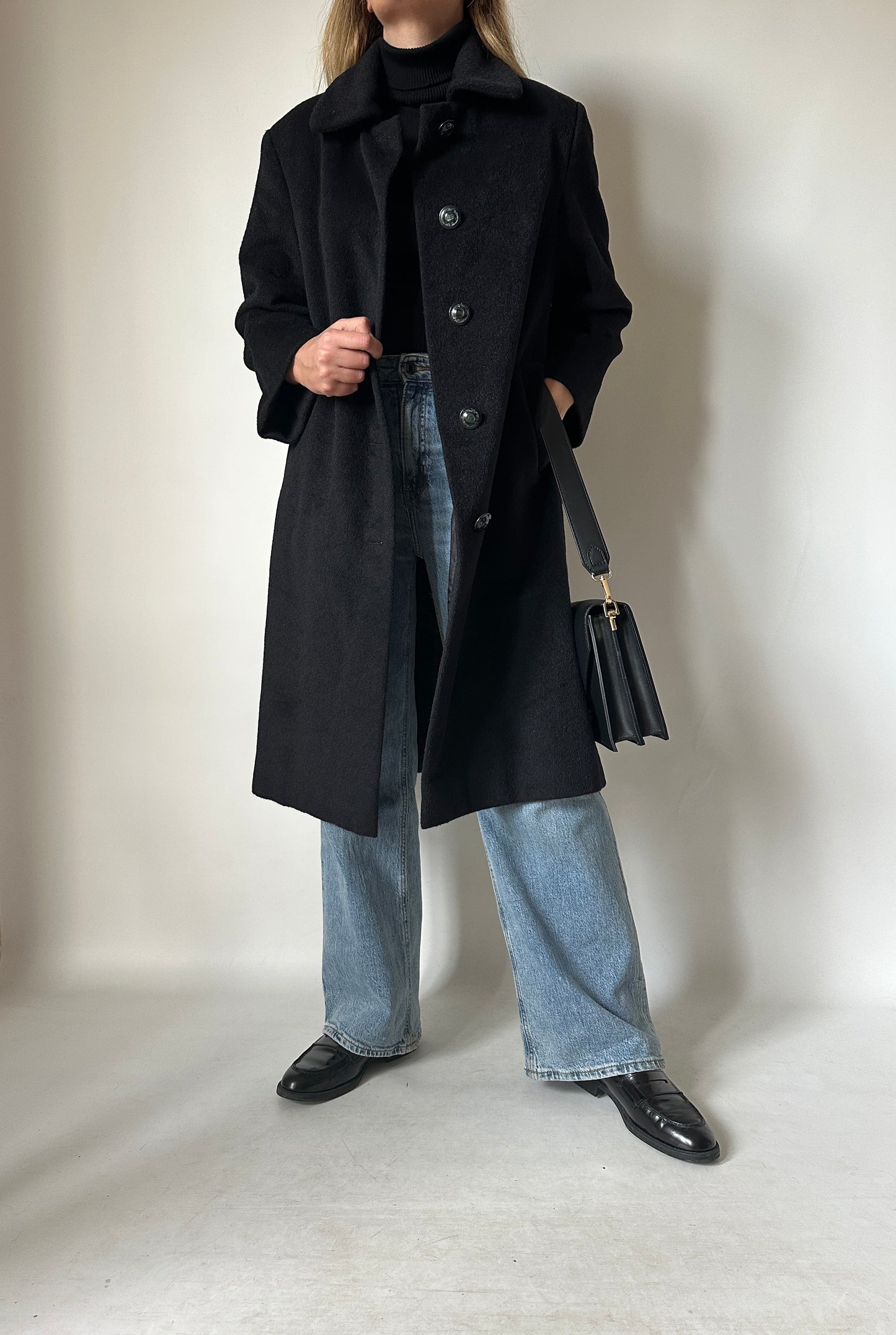 Wool and cachemire black coat