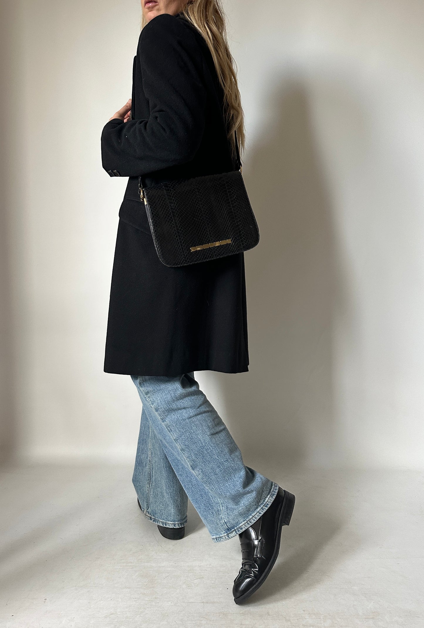 Phyton black bag