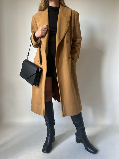 Cachemire and wool camel coat