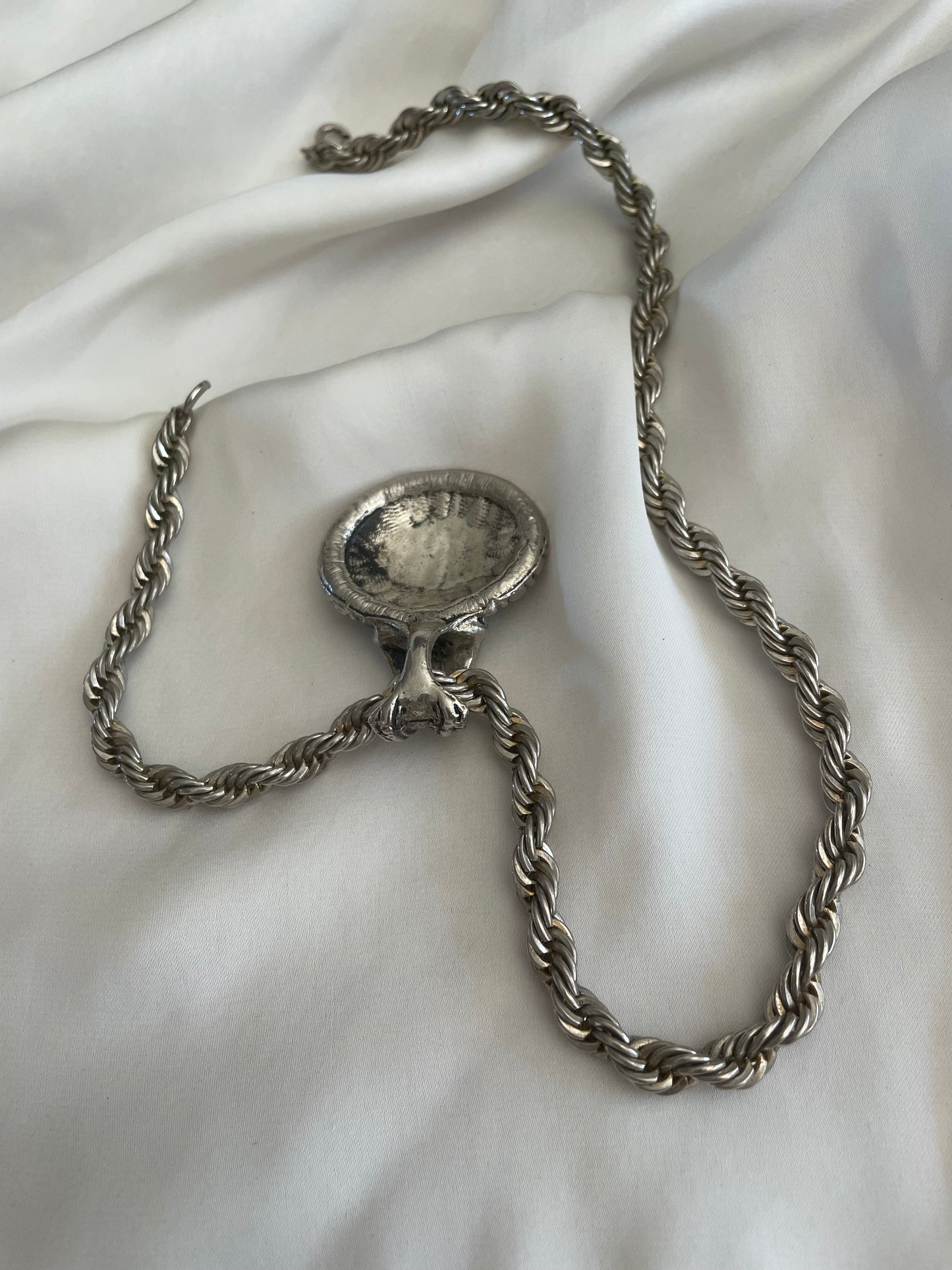 Collana torchon con ciondolo turchese