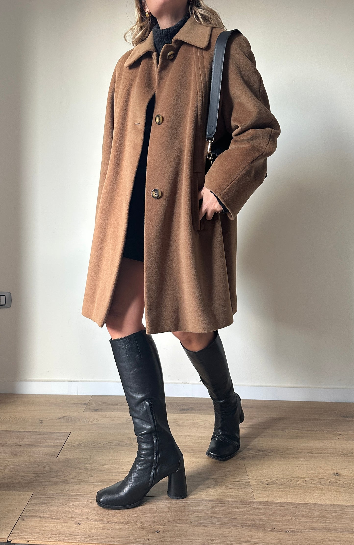 PIACENZA pure wool camel coat