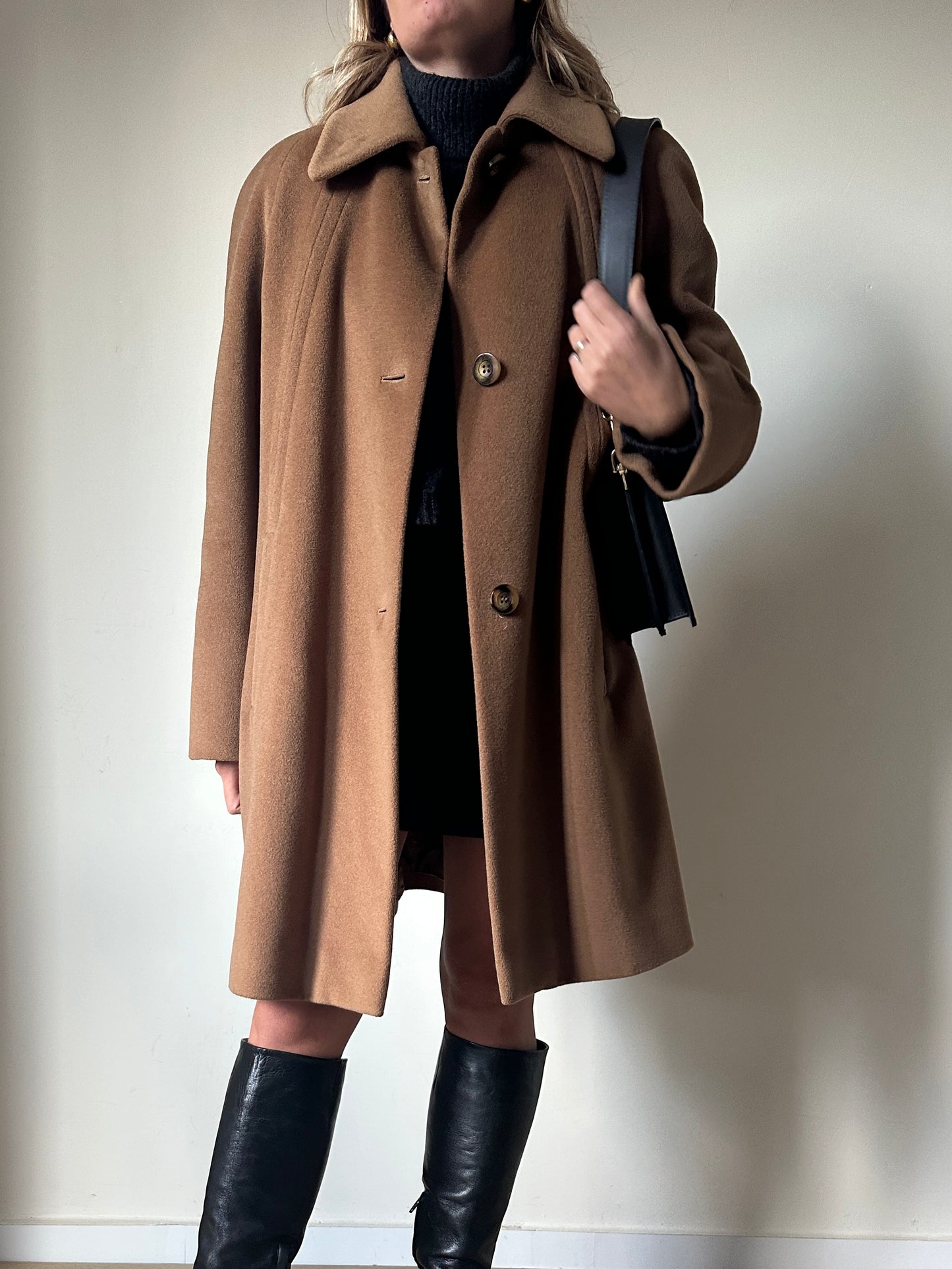 PIACENZA pure wool camel coat