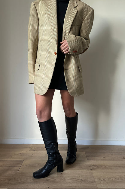 Neutral wool and cachemire blazer