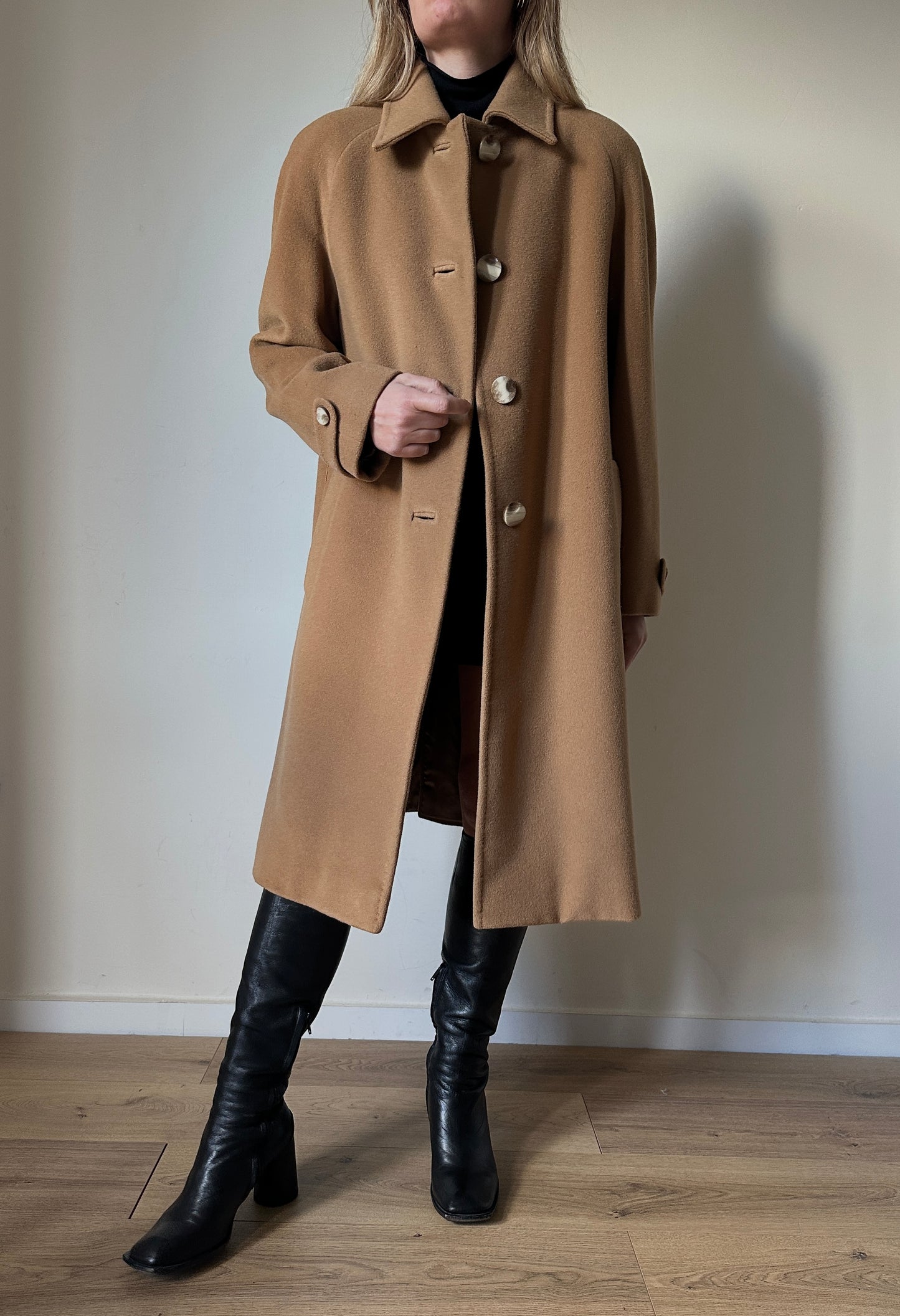 Dreamy camel wool coat