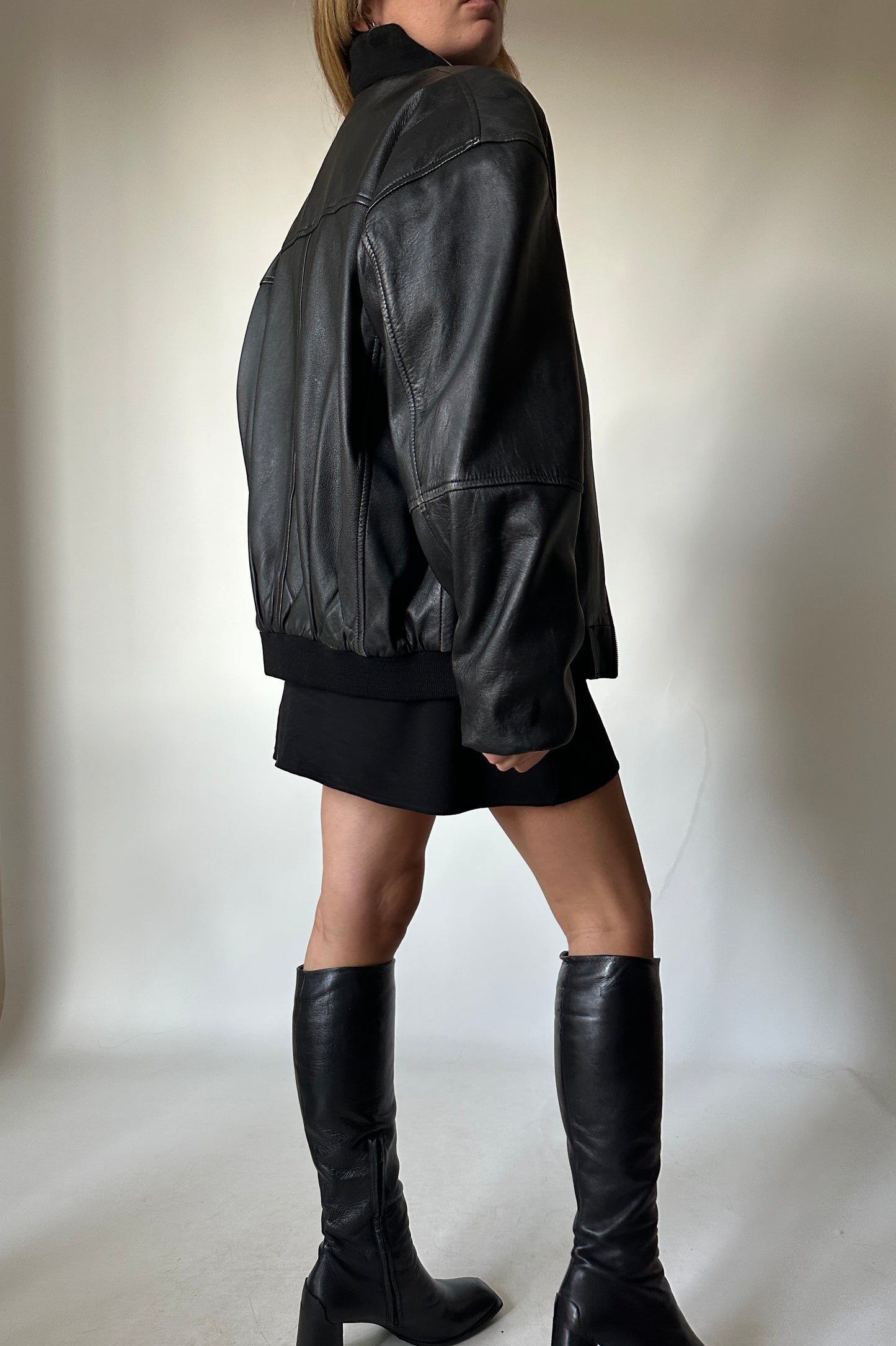 Oversize black leather bomber