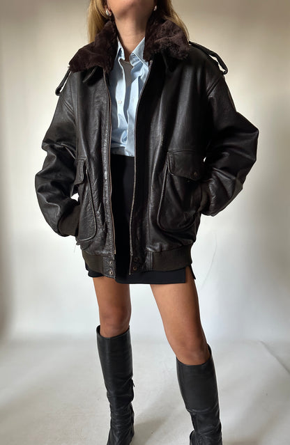 Cool aviator leather bomber