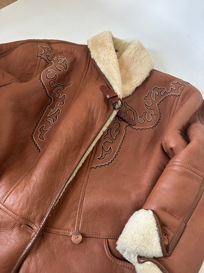 Dreamy Shearling sheepskin with embroidery