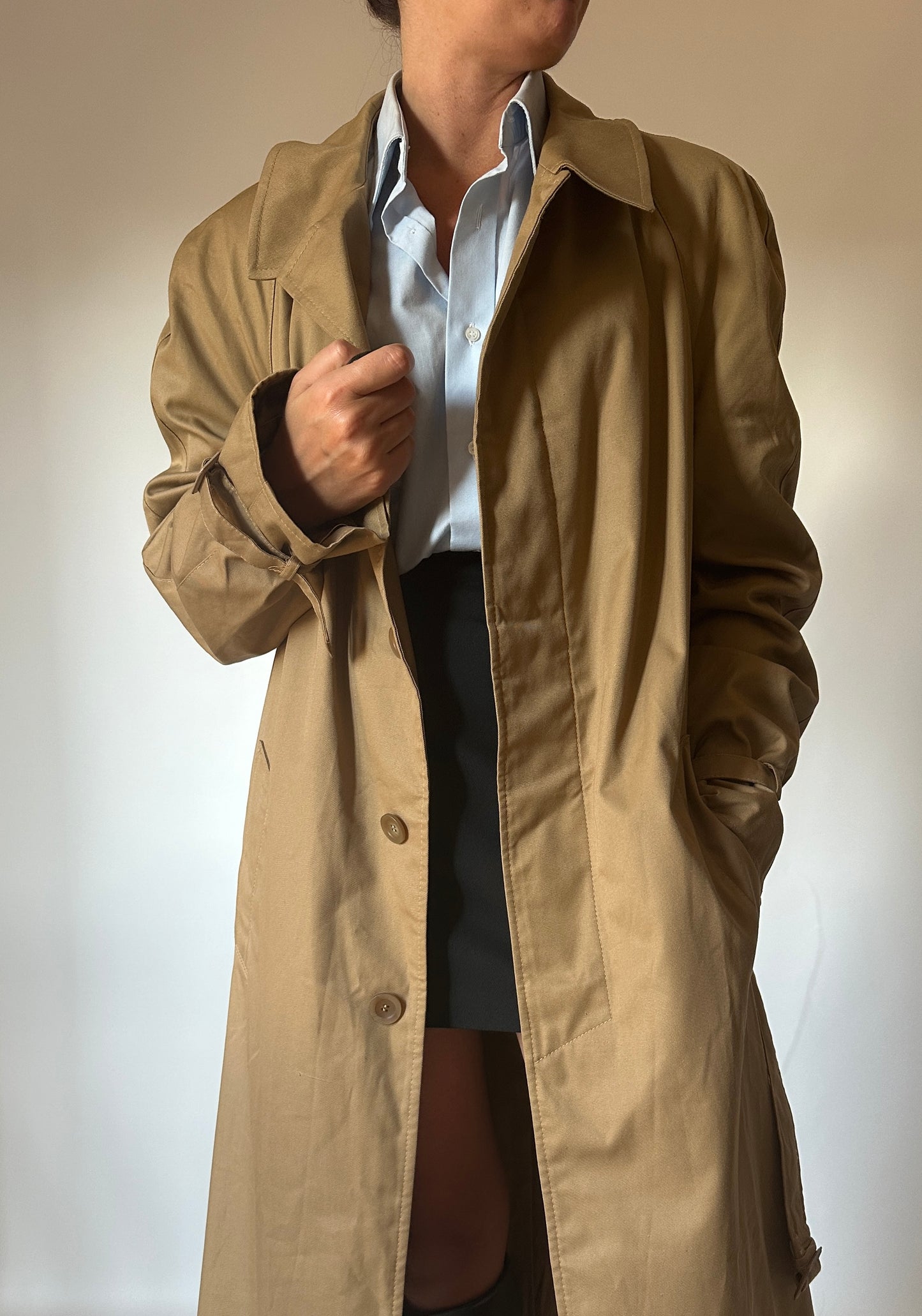 Genderless camel trenchcoat