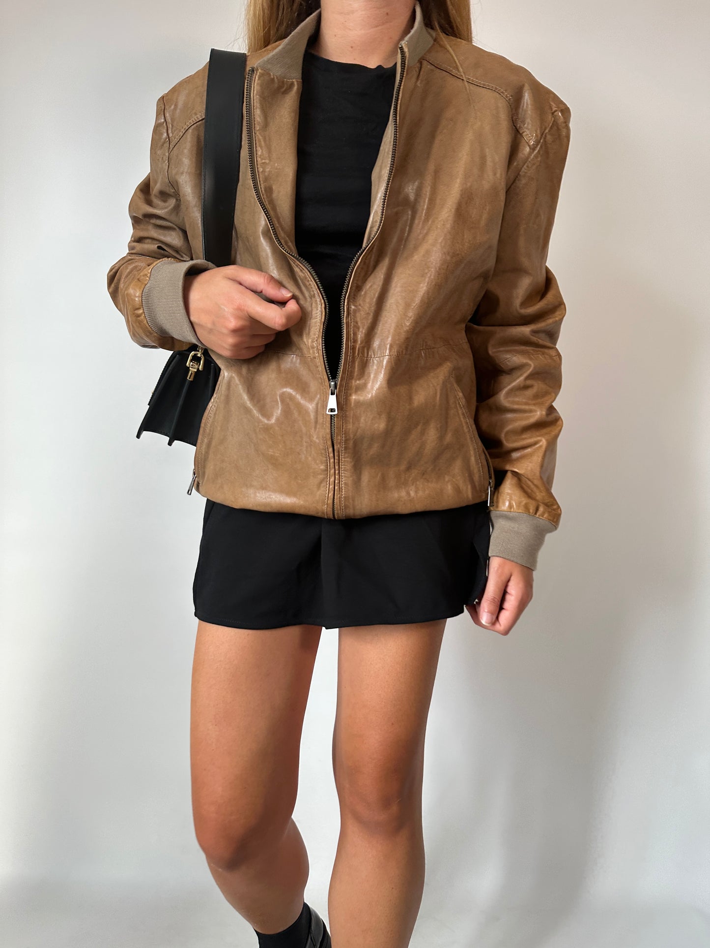 Real leather used effect bomber jacket