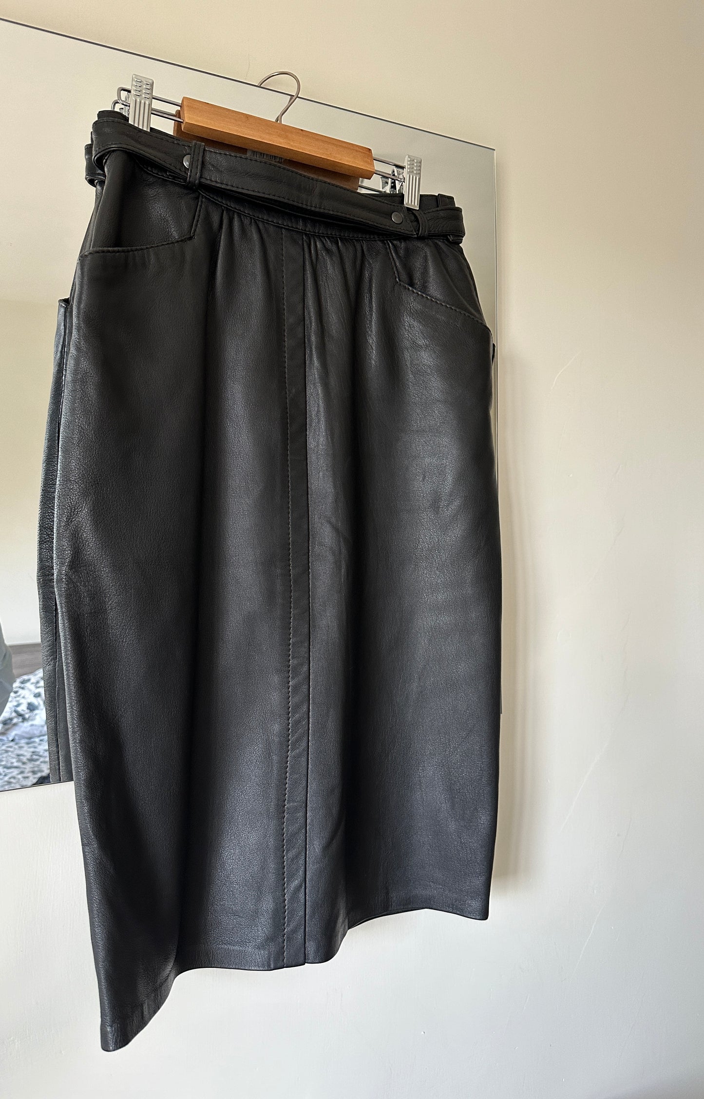 Pencil black leather skirt