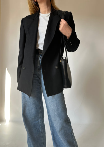 Essential wool black blazer