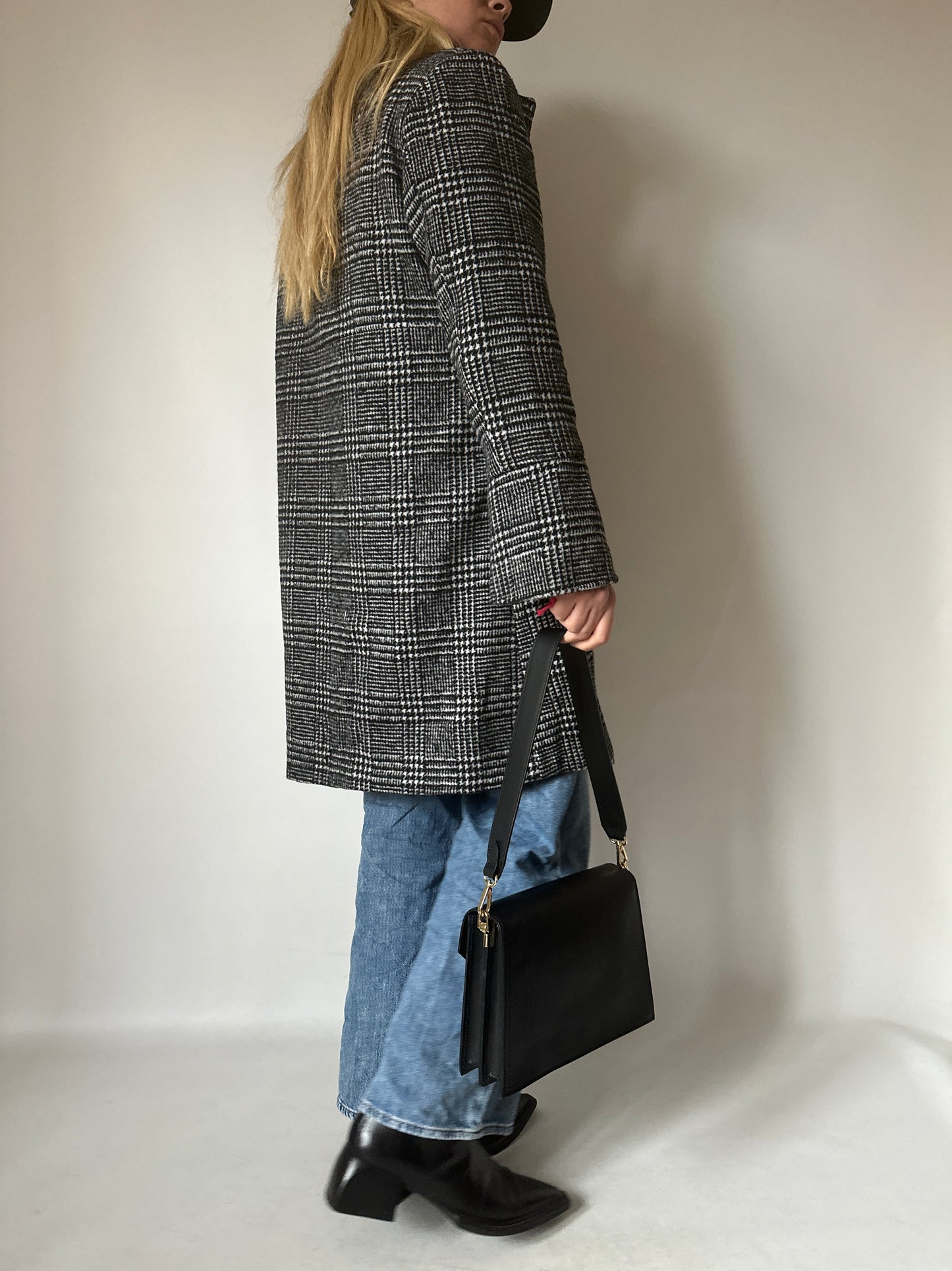 Wool light coat