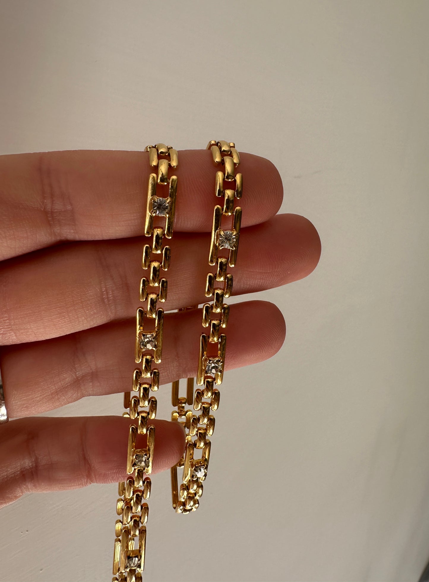 Set collana e bracciale goldtone con zirconi