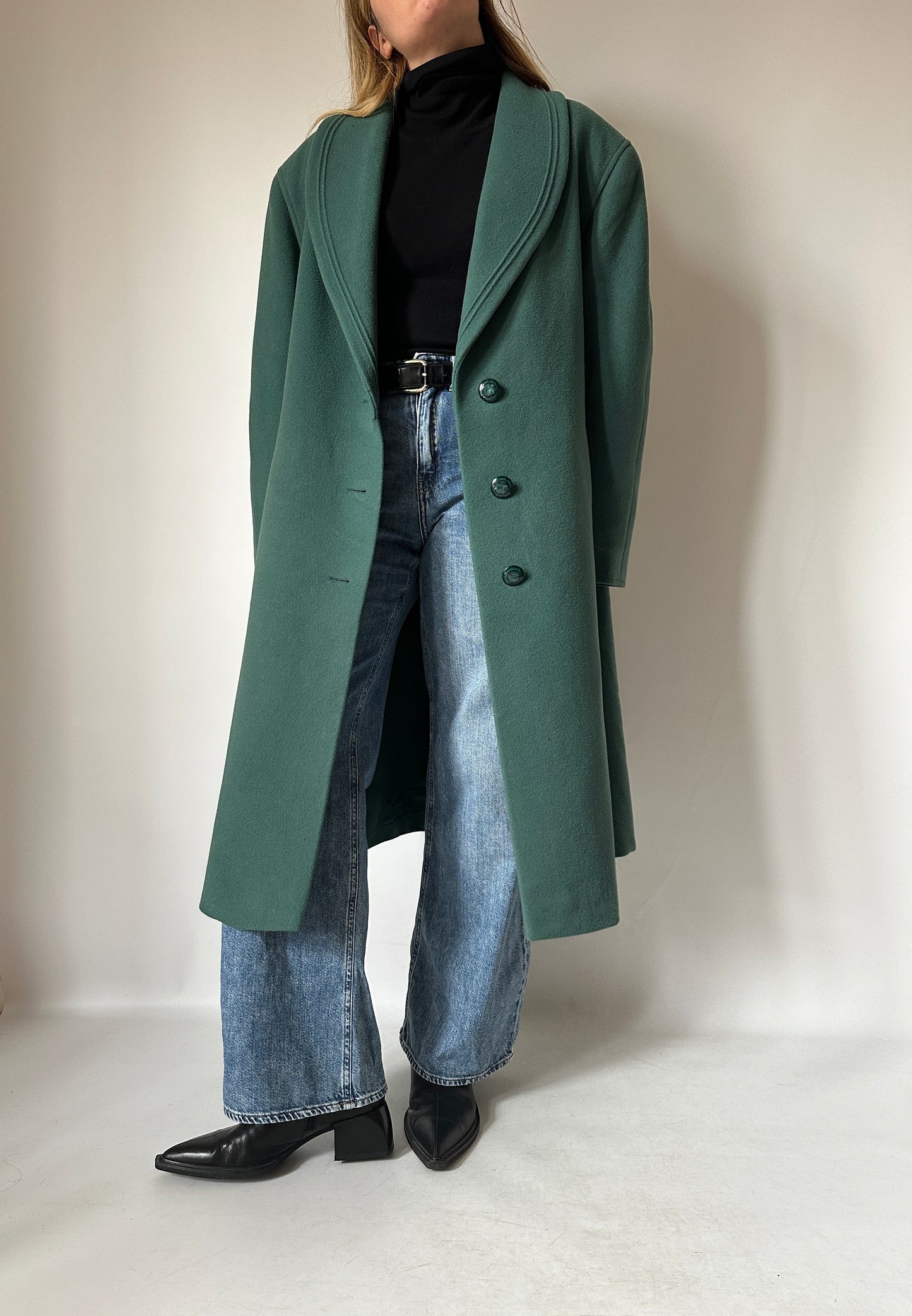 Verde virgin wool coat